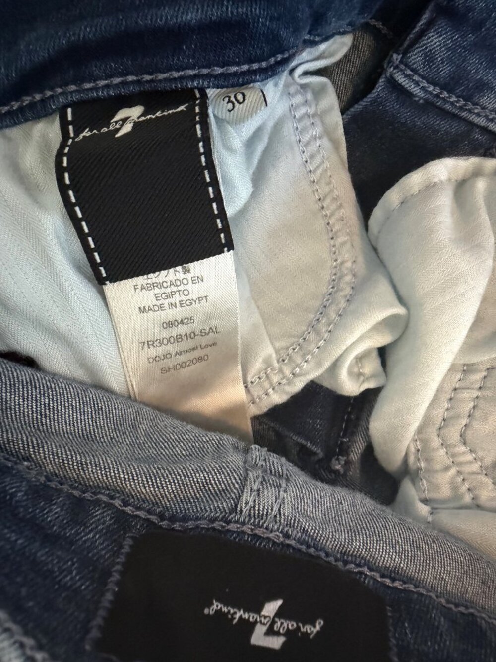 NWOT 7 For All Mankind Slim Illusion Dojo Mid Rise Flare Jeans In Almost Love 30 - Picture 5 of 8